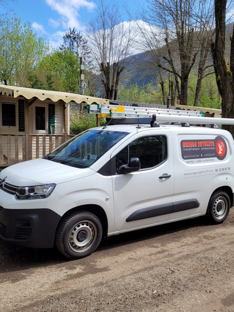 Installation d'antenne collective dans un camping